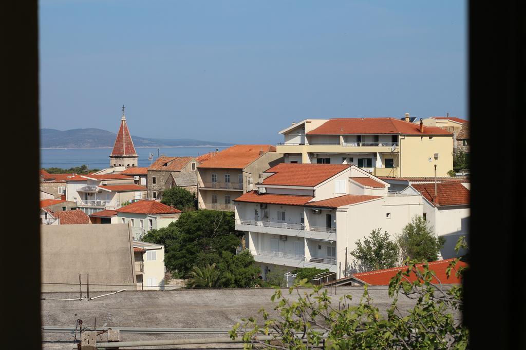 Apartments Antoneta Макарска Экстерьер фото